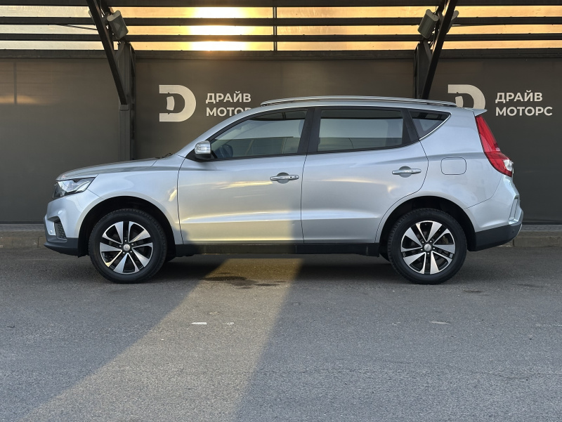  Emgrand X7